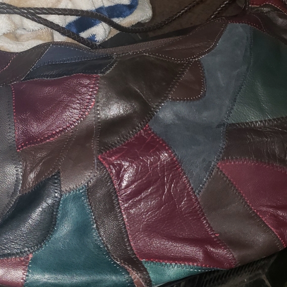 GREAT AMERICAN PATCHED LEATHER SHOULDER BAG EUC. - Picture 4 of 8